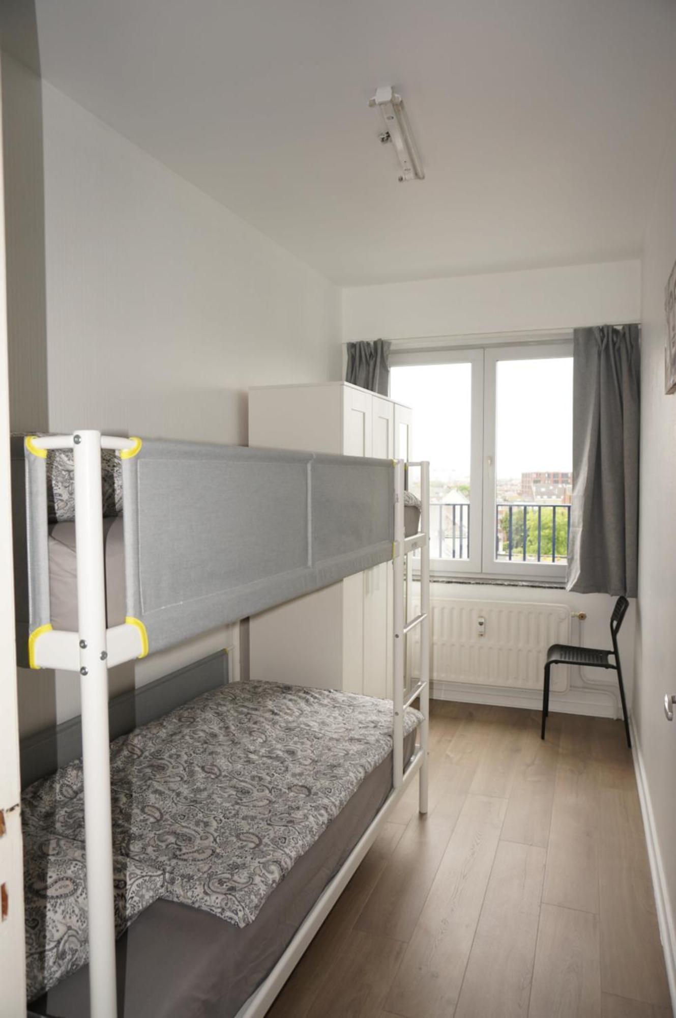 Belga Apartment 3 Bedrooms. แอนต์เวิร์ป ภายนอก รูปภาพ